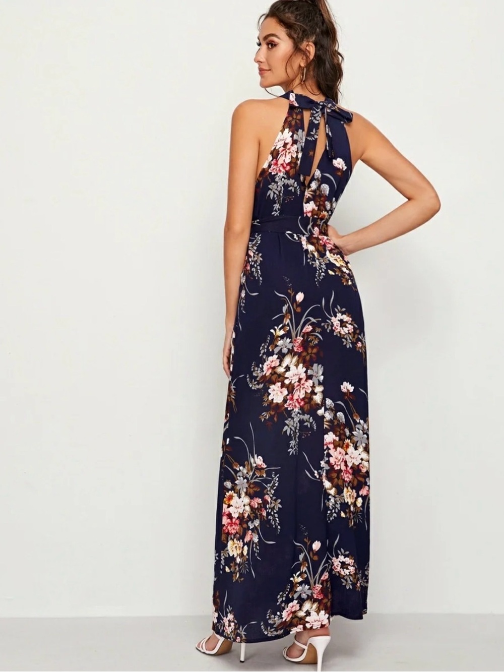 Floerns Women’s Sleeveless Halter Neck Vintage Floral Maxi Dress Size Medium - Picture 2 of 9